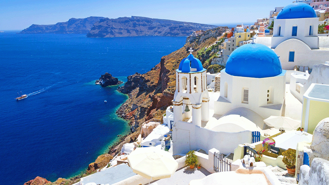 Workshop in Santorini: A creative dialogue for managing the visitor's capacity and evaluation of the carrying capacity of sites which consist major tourism destinations. The case of Santorini